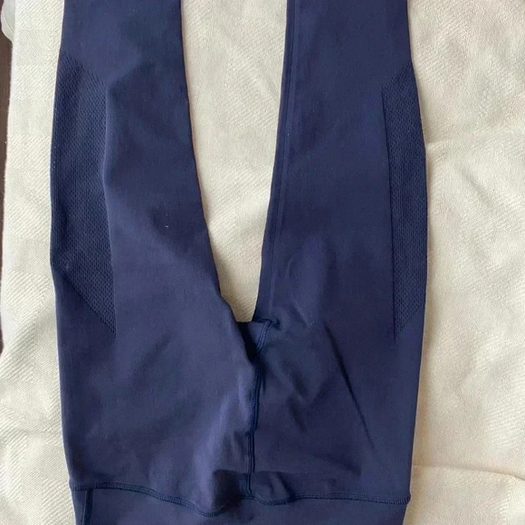 Lululemon set of cropped leggings with mesh on side 
Sz small navy blue & black - Picture 15 of 16